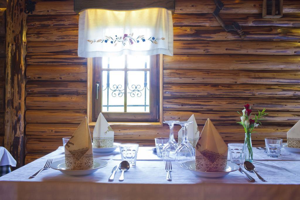 Guesthouse Pri Zalogarju Zelezniki Bagian luar foto